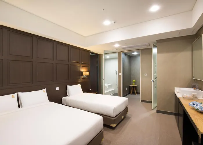 Benikea Haeundae 3*